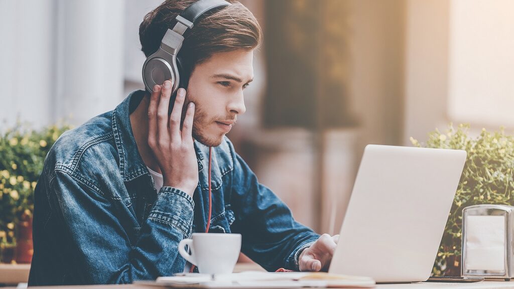 Hãy đặt bản thân mình trong môi trường hoàn toàn bằng tiếng Đức